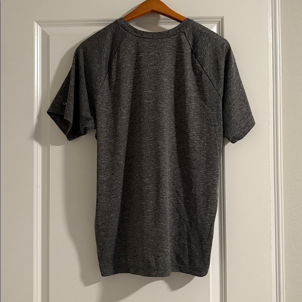 Nike Swim Heather Gray Dri-FIT T-Shirt - Picture 2 of 5